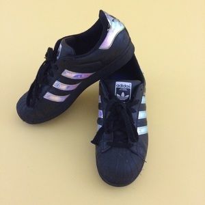Women’s size 6 1/2 black adidas originals
